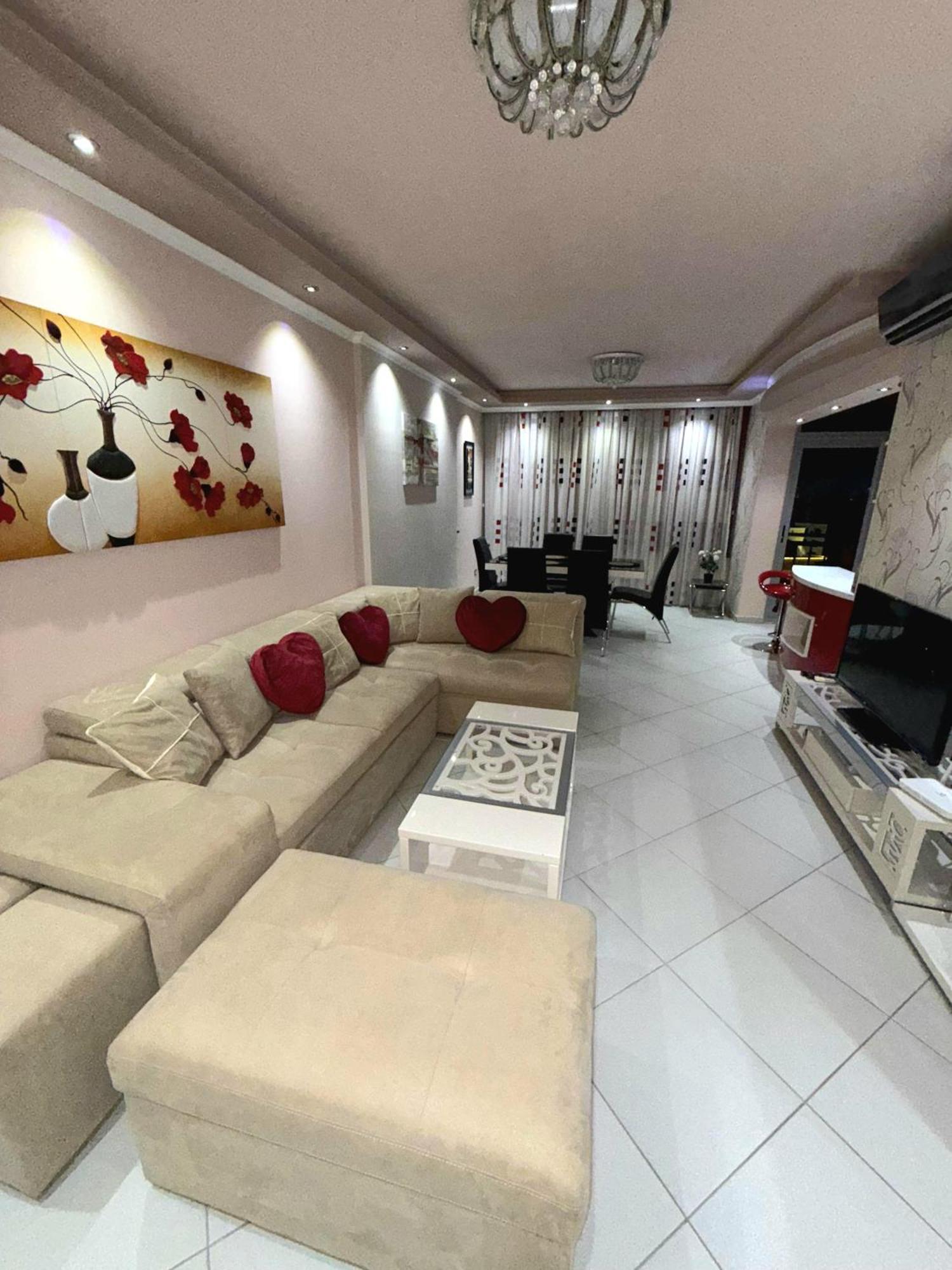 Amy'S Luxury Appartment Shkoder Ngoại thất bức ảnh